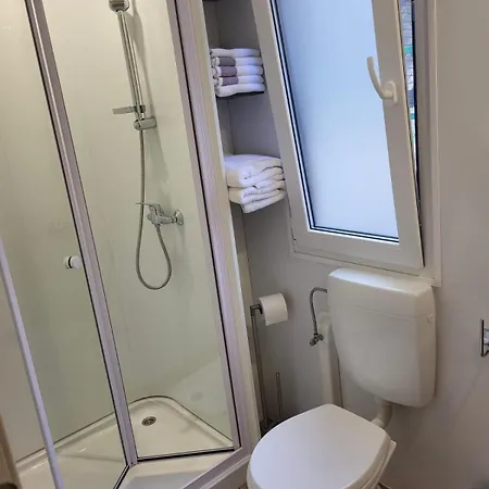 Mobile Itana Nr 127 Rovinj