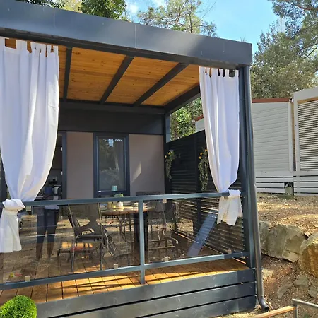 Mobile Itana Nr 127 Rovinj