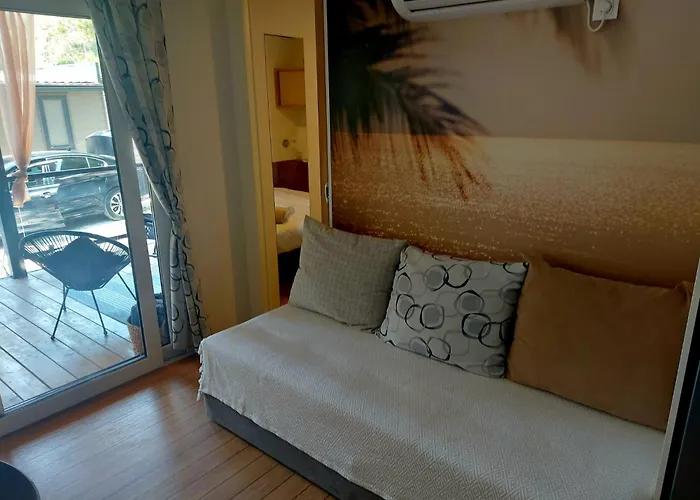 Camping Mobile Itana Nr 127 Rovinj