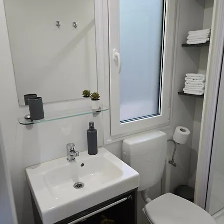 Mobile Itana Nr 127 Campsite *